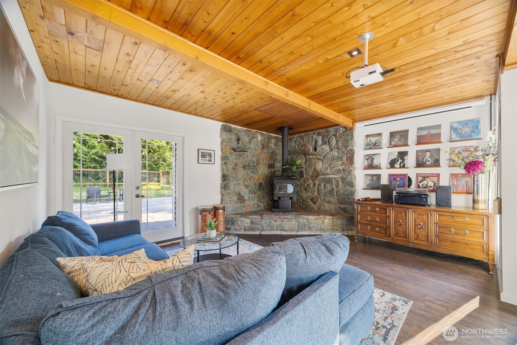 688 Old Samish Road Bellingham, WA 98229 - Photo 2 of 40 Gallery Image 2