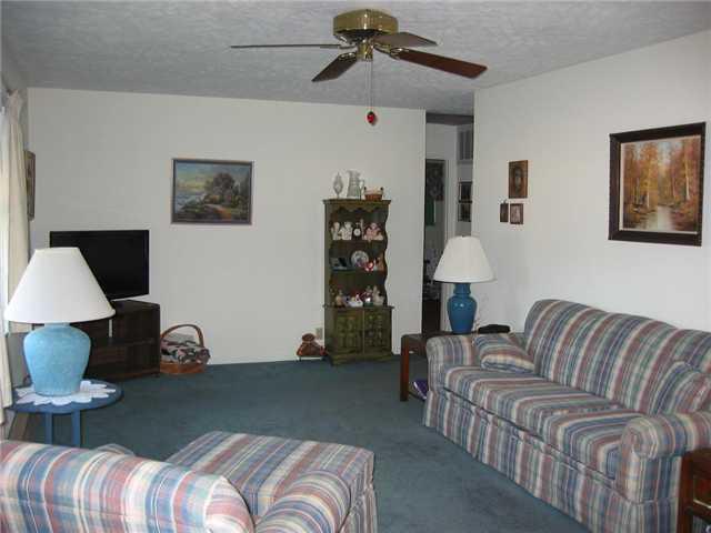 4622 Tincher Road Indianapolis, IN 46221 - Photo 7 of 13 Gallery Image 7