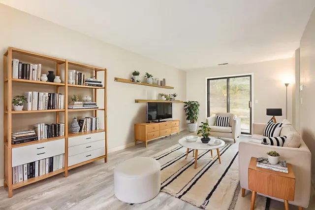 $259,000 | 4241 Sylvia Lane North, Shoreview, MN 55126