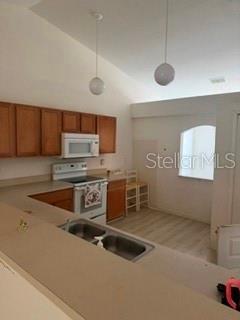 3010 Greynolds Avenue Spring Hill, FL 34608 - Photo 2 of 11