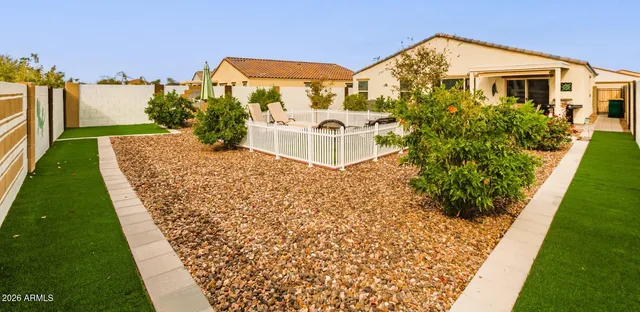 $374,900 | 18287 East Eloisa Drive, Gold Canyon, AZ 85118