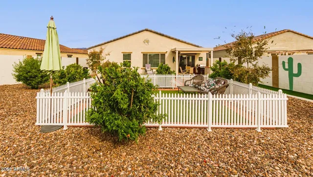 $374,900 | 18287 East Eloisa Drive, Gold Canyon, AZ 85118