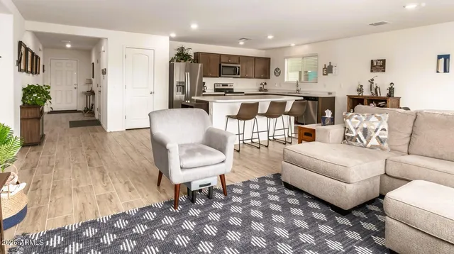 $374,900 | 18287 East Eloisa Drive, Gold Canyon, AZ 85118