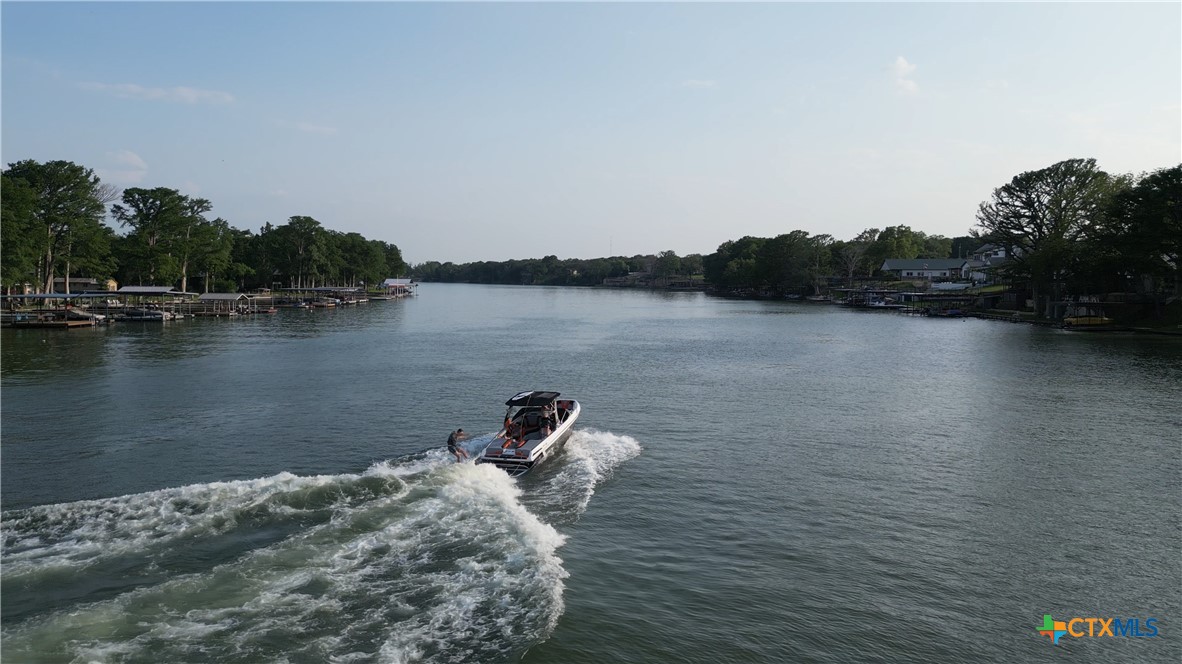368 Rancho Road New Braunfels, TX 78130 - Photo 36 of 47 a lake view with a lake view