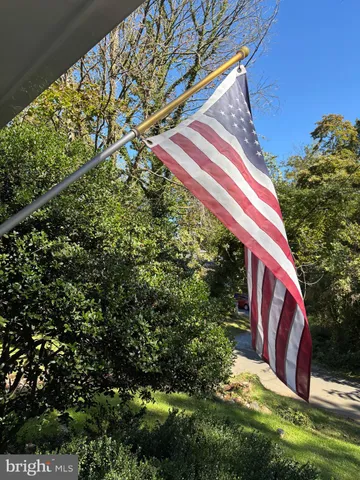 $1,200,000 | 1860 Lindamoor Lane, Annapolis, MD 21401