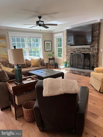 $1,200,000 | 1860 Lindamoor Lane, Annapolis, MD 21401