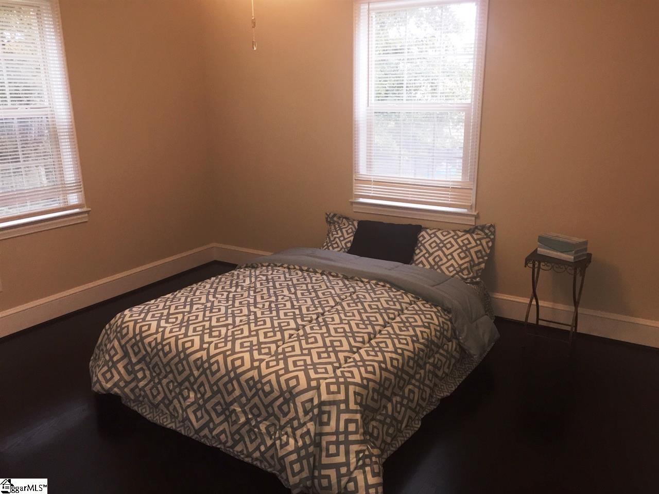 202 Phillips Street Clinton, SC 29325 - Photo 6 of 15 Gallery Image 6
