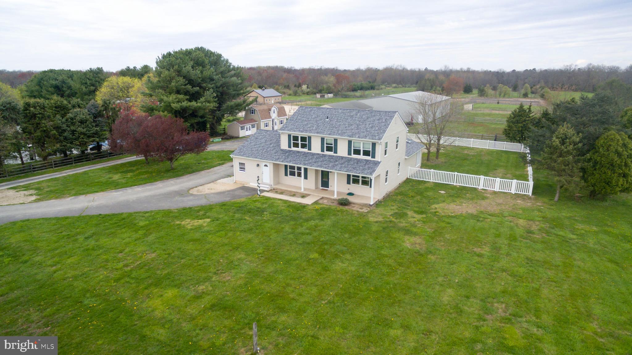 377 Forked Neck Road Shamong, NJ 08088 - Photo 2 of 58