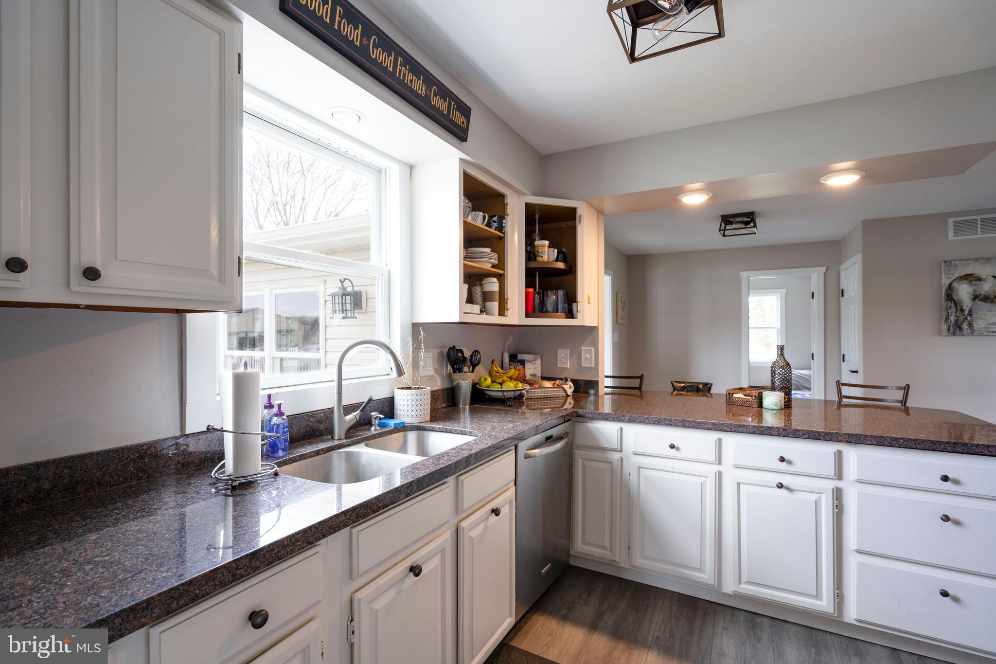 377 Forked Neck Road Shamong, NJ 08088 - Photo 7 of 58