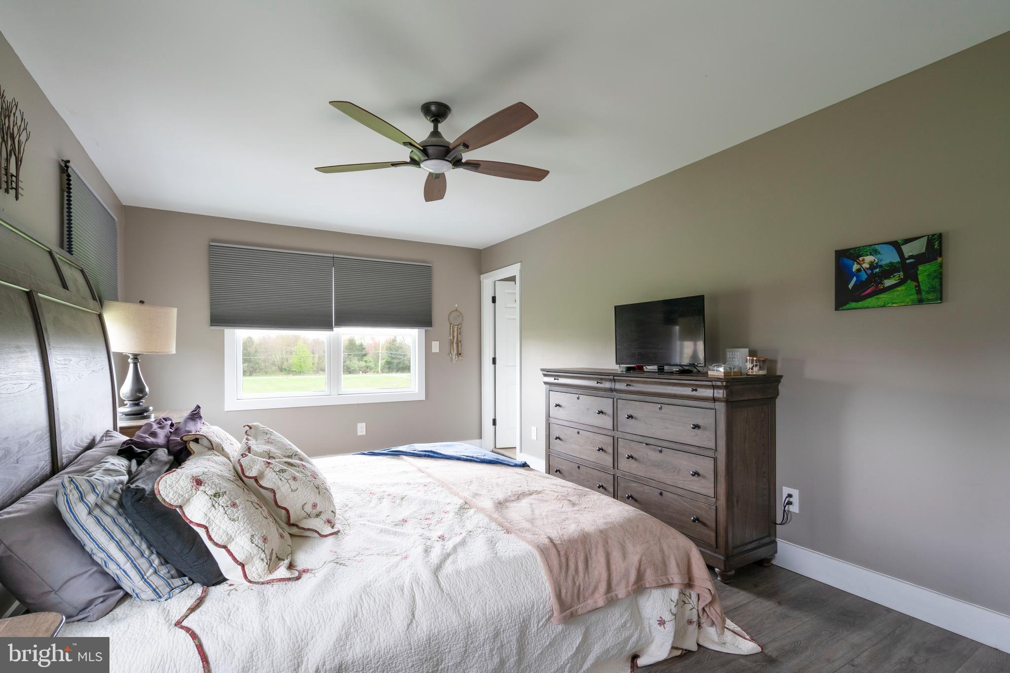 377 Forked Neck Road Shamong, NJ 08088 - Photo 9 of 58