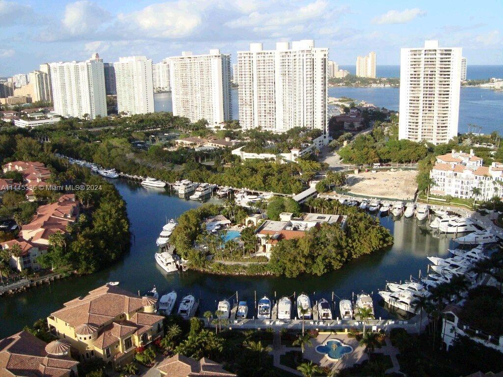 3000 Island Boulevard, Unit 2603 Aventura, FL 33160 - Photo 25 of 28 a view of a city