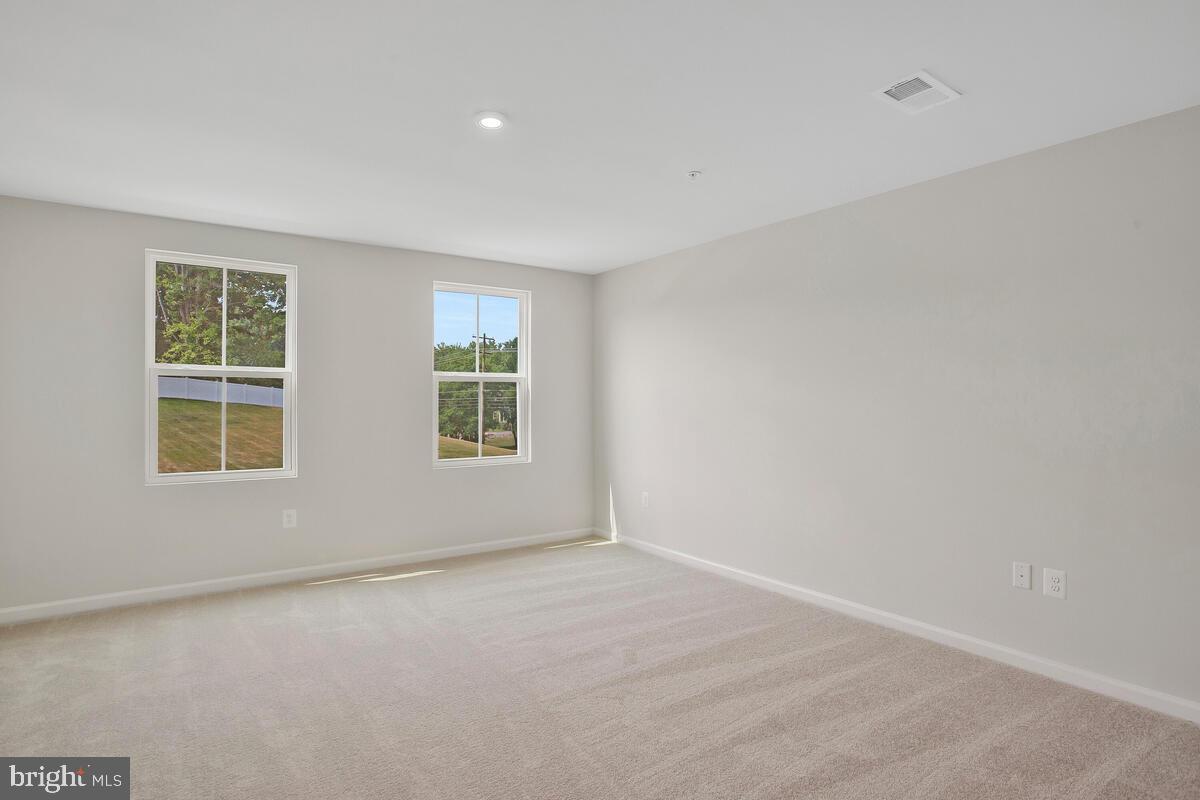 5402 Vergo Road Capitol Heights, MD 20743 - Photo 20 of 43