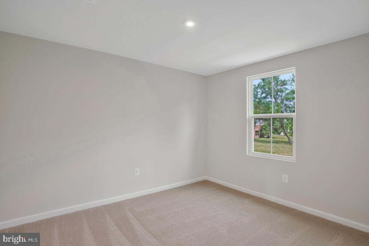 5402 Vergo Road Capitol Heights, MD 20743 - Photo 31 of 43