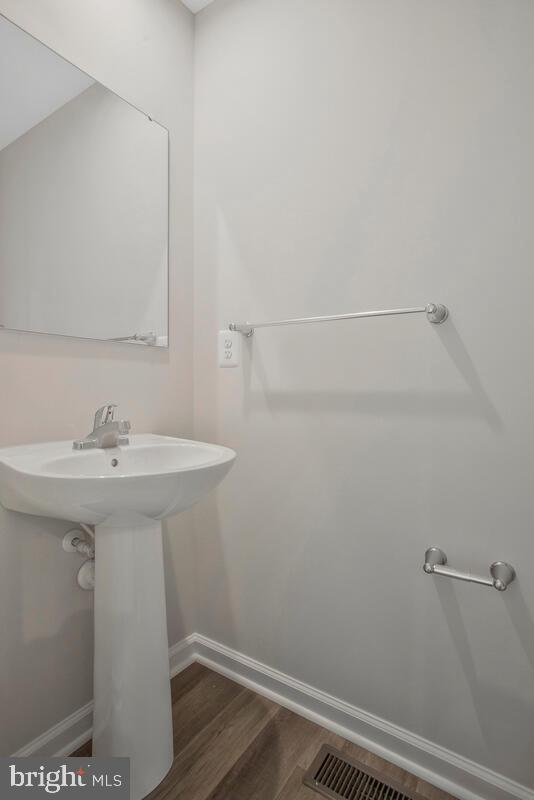 5402 Vergo Road Capitol Heights, MD 20743 - Photo 5 of 43