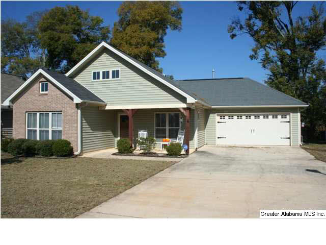 172 Stonecreek Place Calera, AL 35040 - Photo 1 of 20
