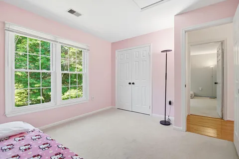 $885,000 | 124 Englefield Drive, Gaithersburg, MD 20878