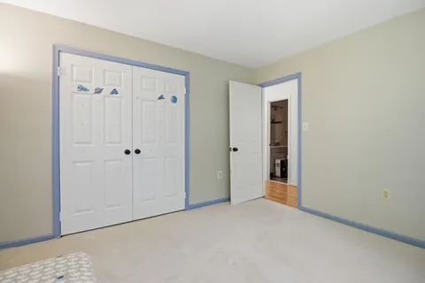 $885,000 | 124 Englefield Drive, Gaithersburg, MD 20878