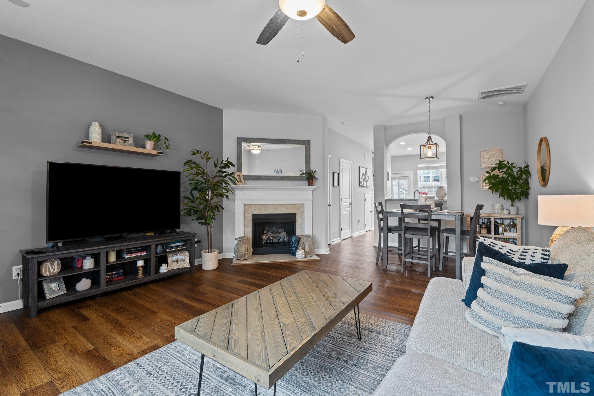 816 Bryant Street Raleigh, NC 27603 - Photo 6 of 26 Gallery Image 6