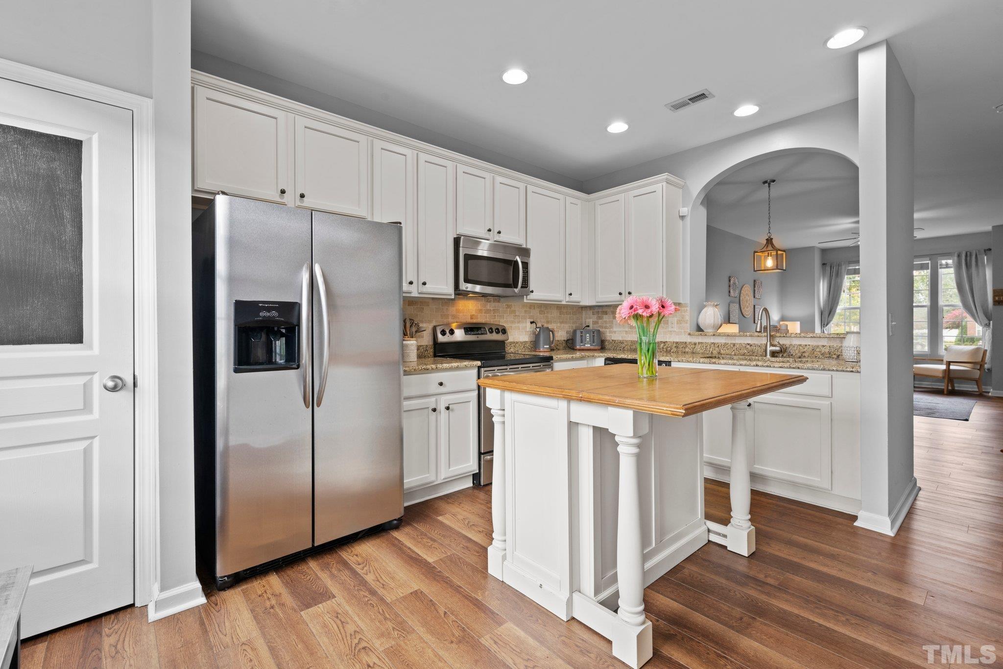 816 Bryant Street Raleigh, NC 27603 - Photo 9 of 26 Gallery Image 9