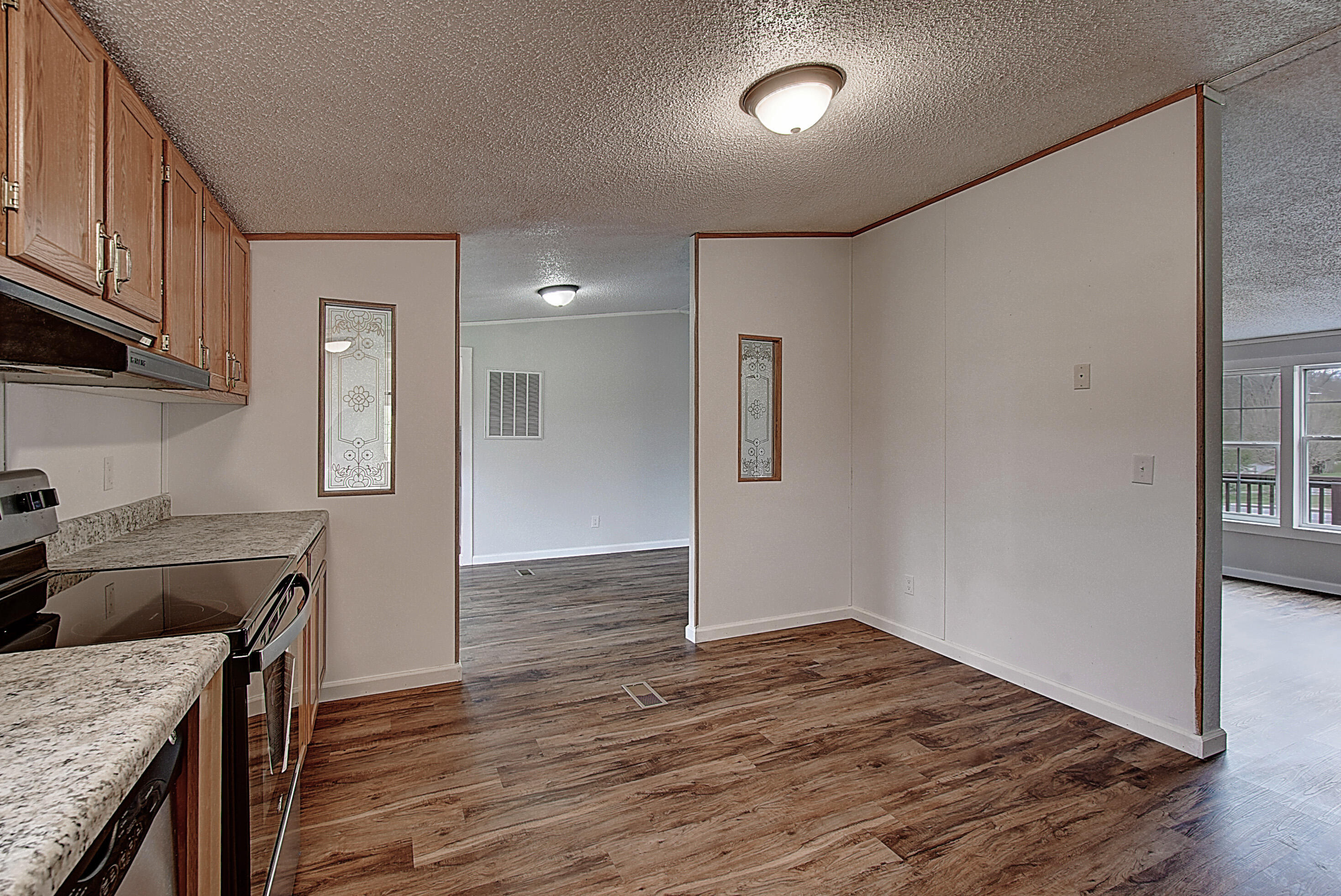 2050 Dave Buck Road Johnson City, TN 37601 - Photo 11 of 28 DSC_0193And8more