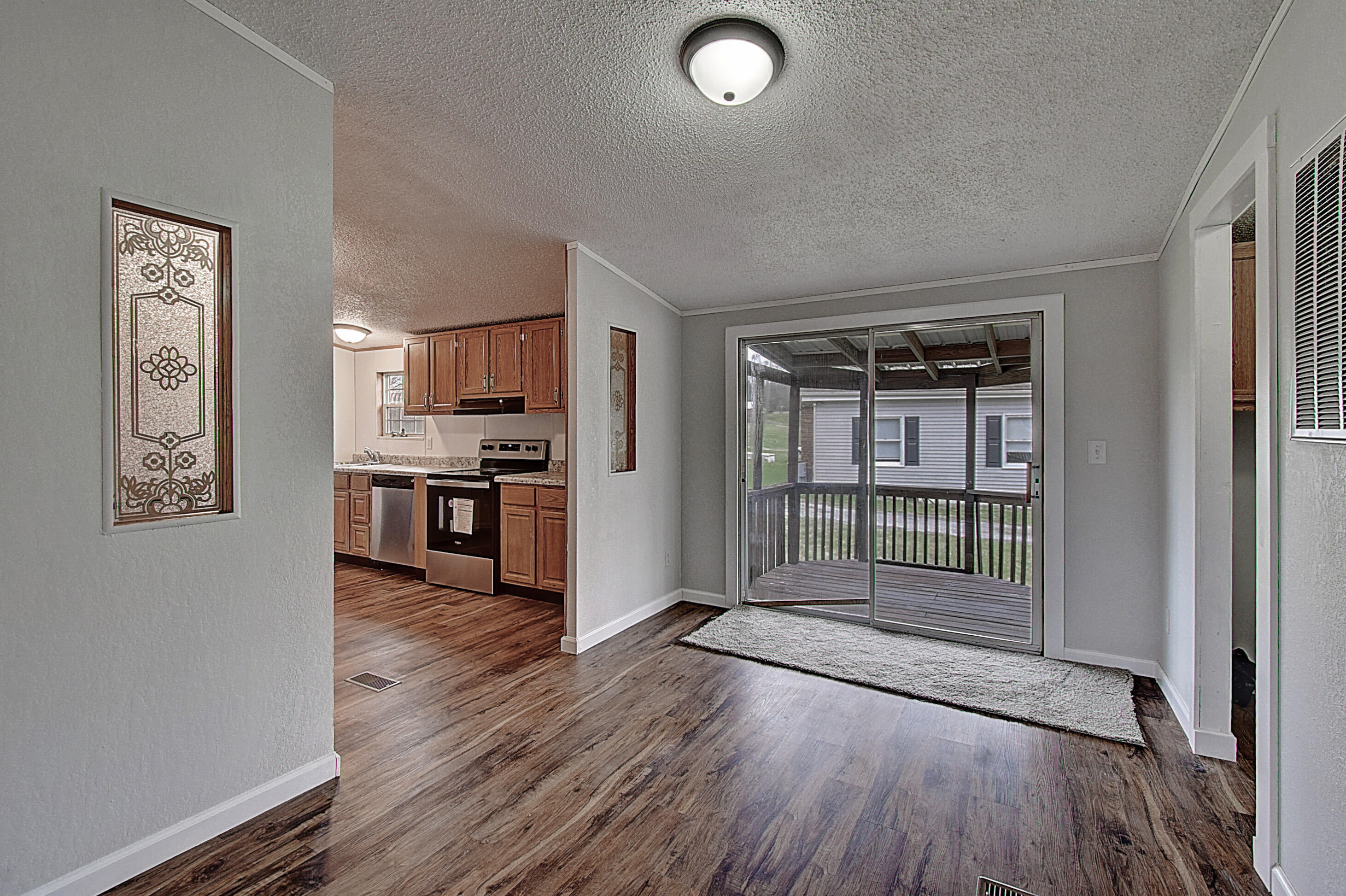 2050 Dave Buck Road Johnson City, TN 37601 - Photo 7 of 28 DSC_0121And8more