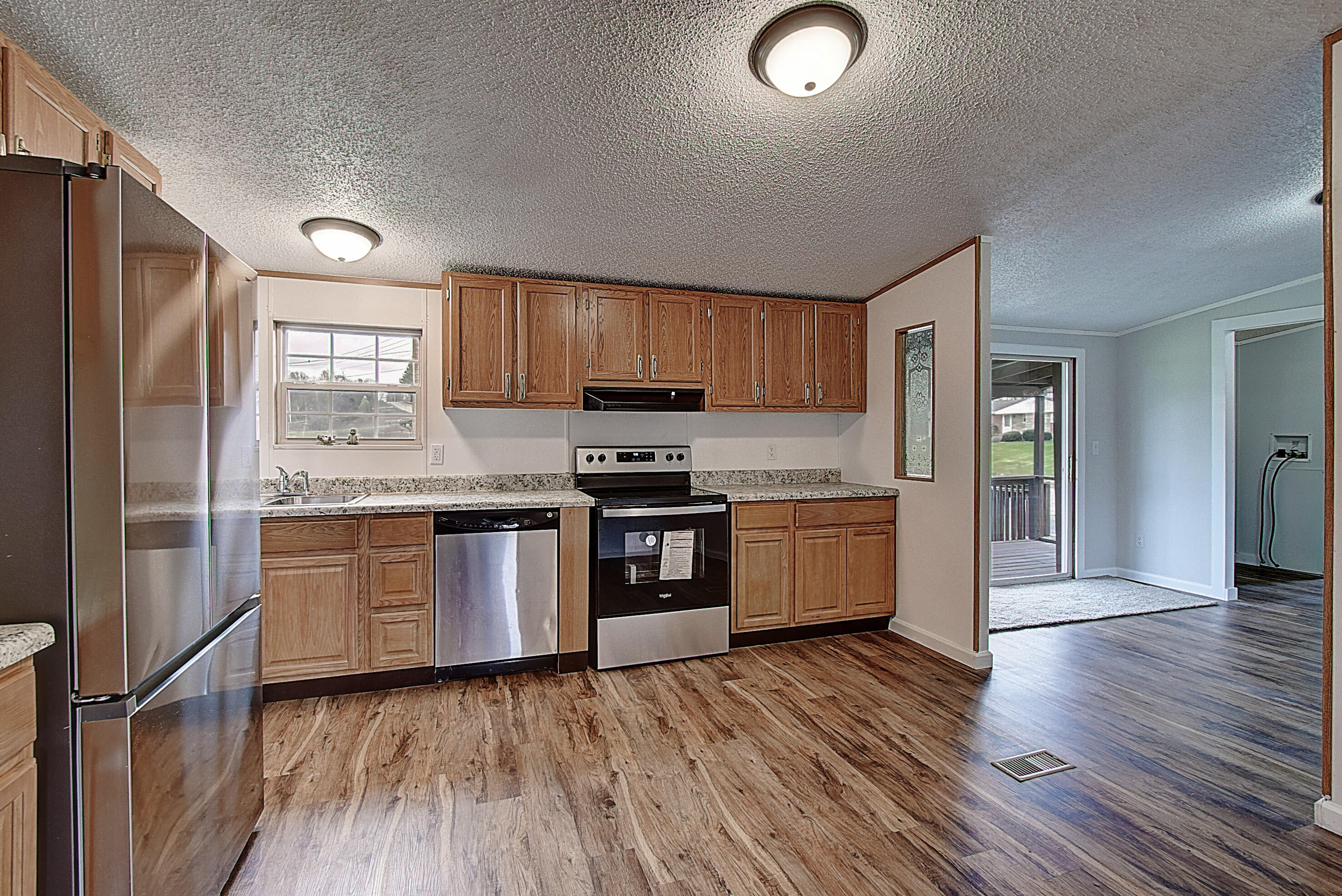 2050 Dave Buck Road Johnson City, TN 37601 - Photo 10 of 28 DSC_0166And8more