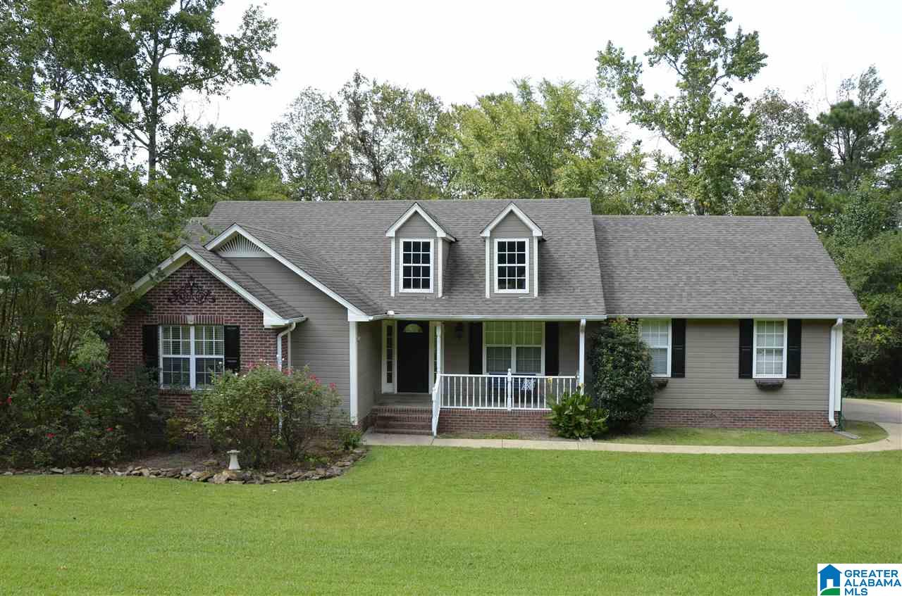 240 Lakeshore Circle Oneonta, AL 35121 - Photo 3 of 35