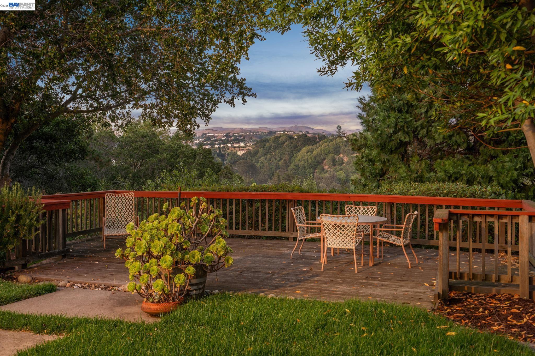 5427 Greenridge Road Castro Valley, CA 94552 - Photo 65 of 71 Gallery Image 65