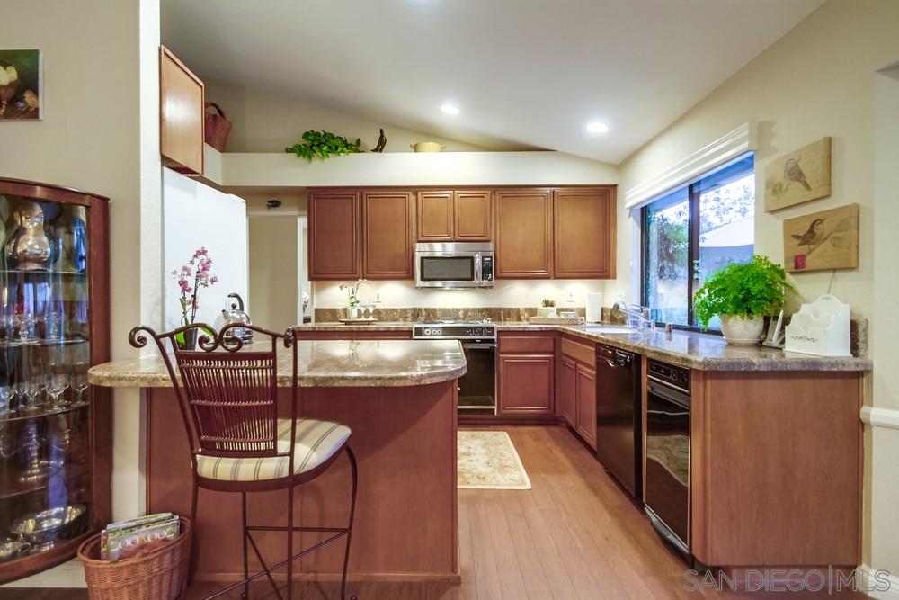 16107 Summer Sage Road Poway, CA 92064 - Photo 10 of 25