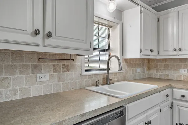 $180,000 | 16680 State Highway 64, Tyler, TX 75707