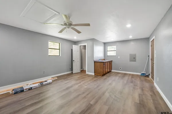 $180,000 | 16680 State Highway 64, Tyler, TX 75707