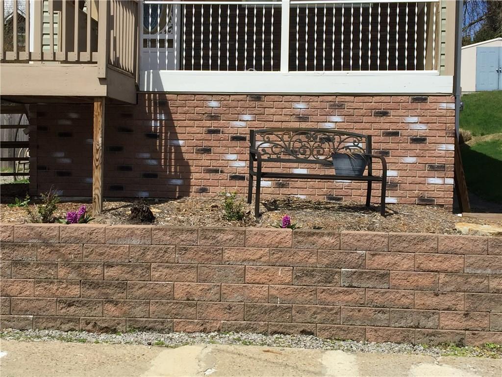 523 Walnut Street Springdale, PA 15144 - Photo 3 of 24 Gallery Image 3