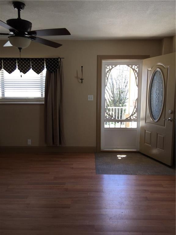 523 Walnut Street Springdale, PA 15144 - Photo 8 of 24 Gallery Image 8