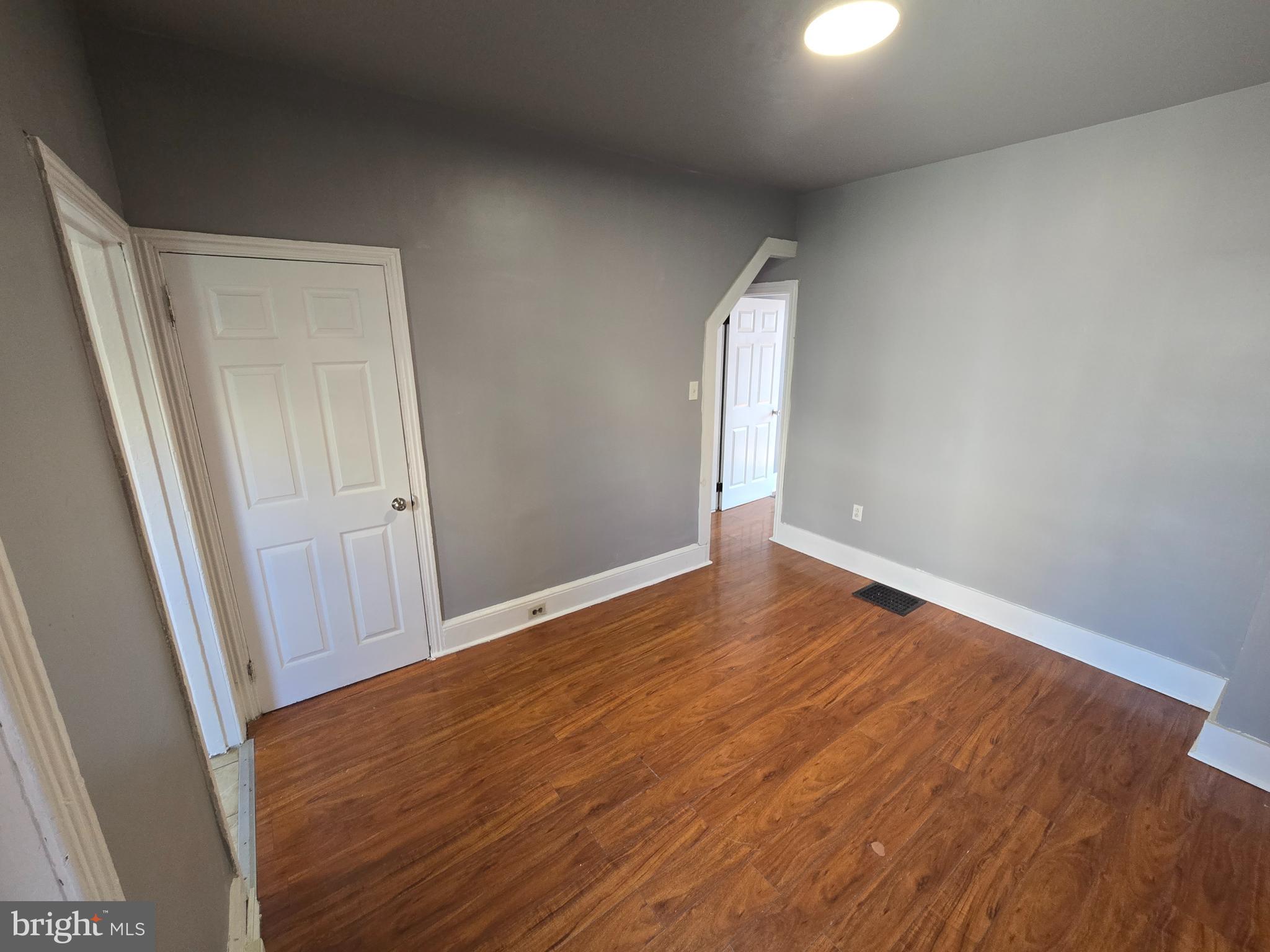 411 Cedar Street Reading, PA 19601 - Photo 11 of 25