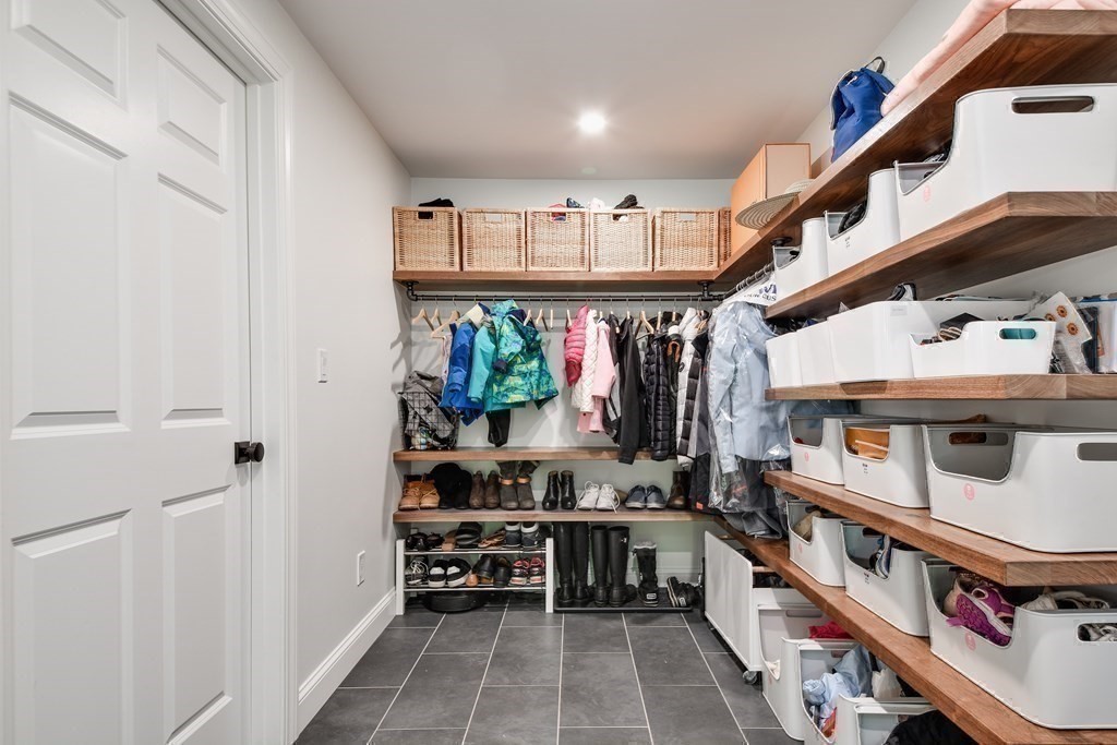5 Gibbon Road Hopkinton, MA 01748 - Photo 26 of 34 Gallery Image 26