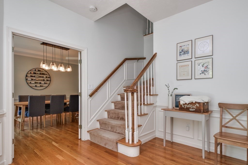 5 Gibbon Road Hopkinton, MA 01748 - Photo 3 of 34 Gallery Image 3