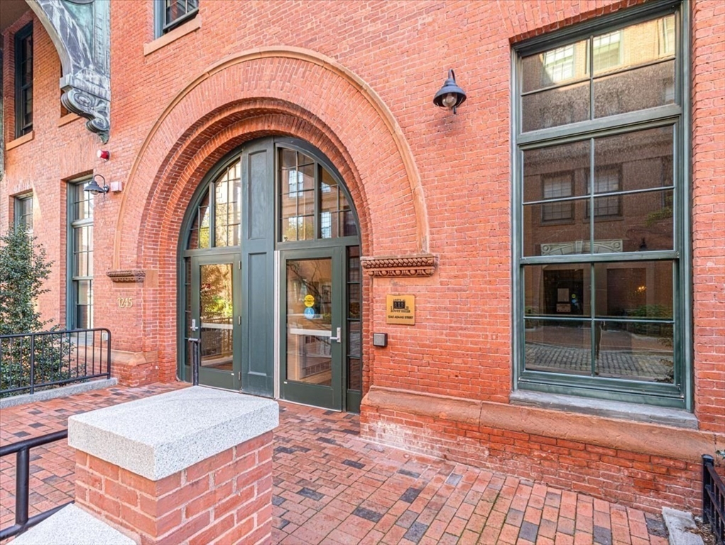 1245 Adams Street, Unit B210 Boston, MA 02124 - Photo 4 of 38