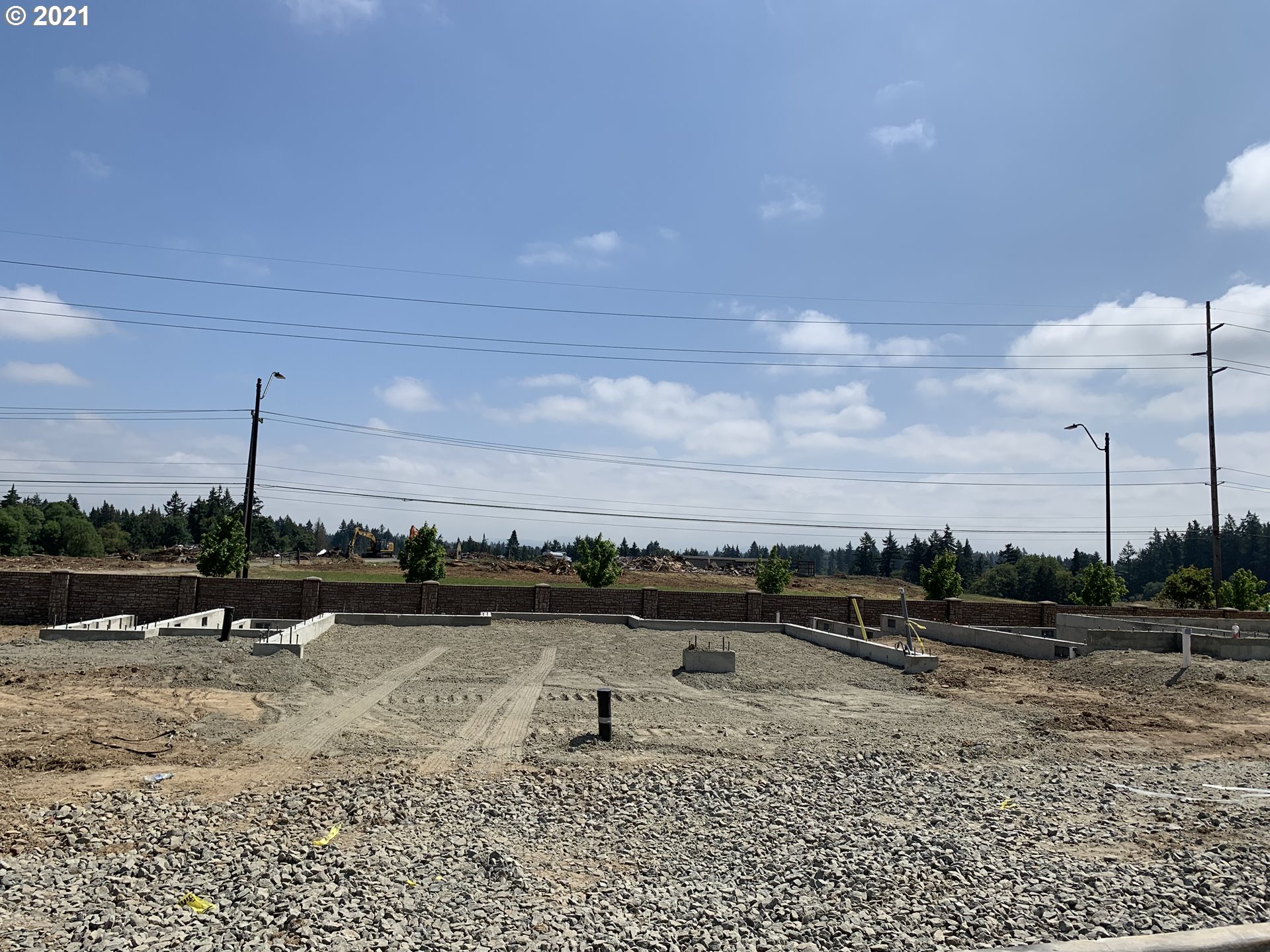 3800 South 43rd Place Ridgefield, WA 98642 - Photo 23 of 28 a view of swimming pool with outdoor seating and city view
