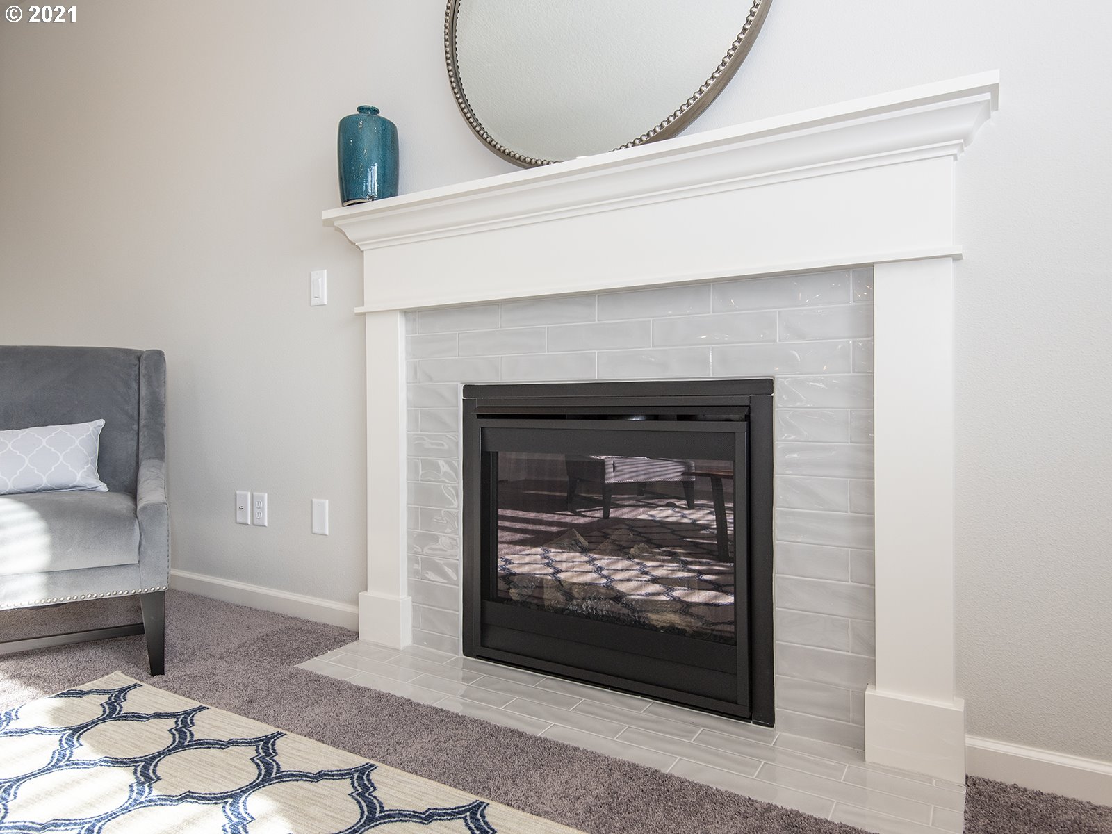 3800 South 43rd Place Ridgefield, WA 98642 - Photo 8 of 28 a view of a fireplace in a room
