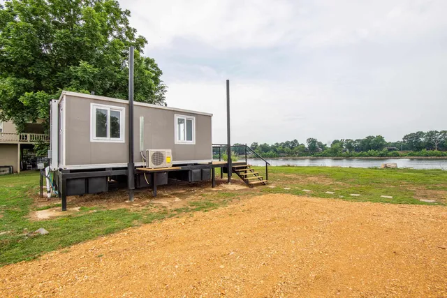 $349,000 | 1085-1105 Arnold Lane, Savannah, TN 38372