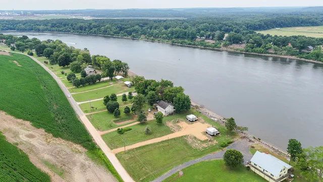 $349,000 | 1085-1105 Arnold Lane, Savannah, TN 38372