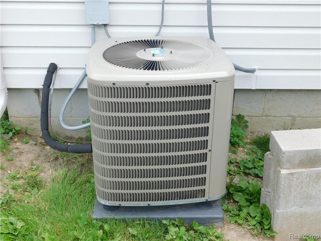 6570 Pelham Road Taylor, MI 48180 - Photo 36 of 36 NEW CENTRAL AIR