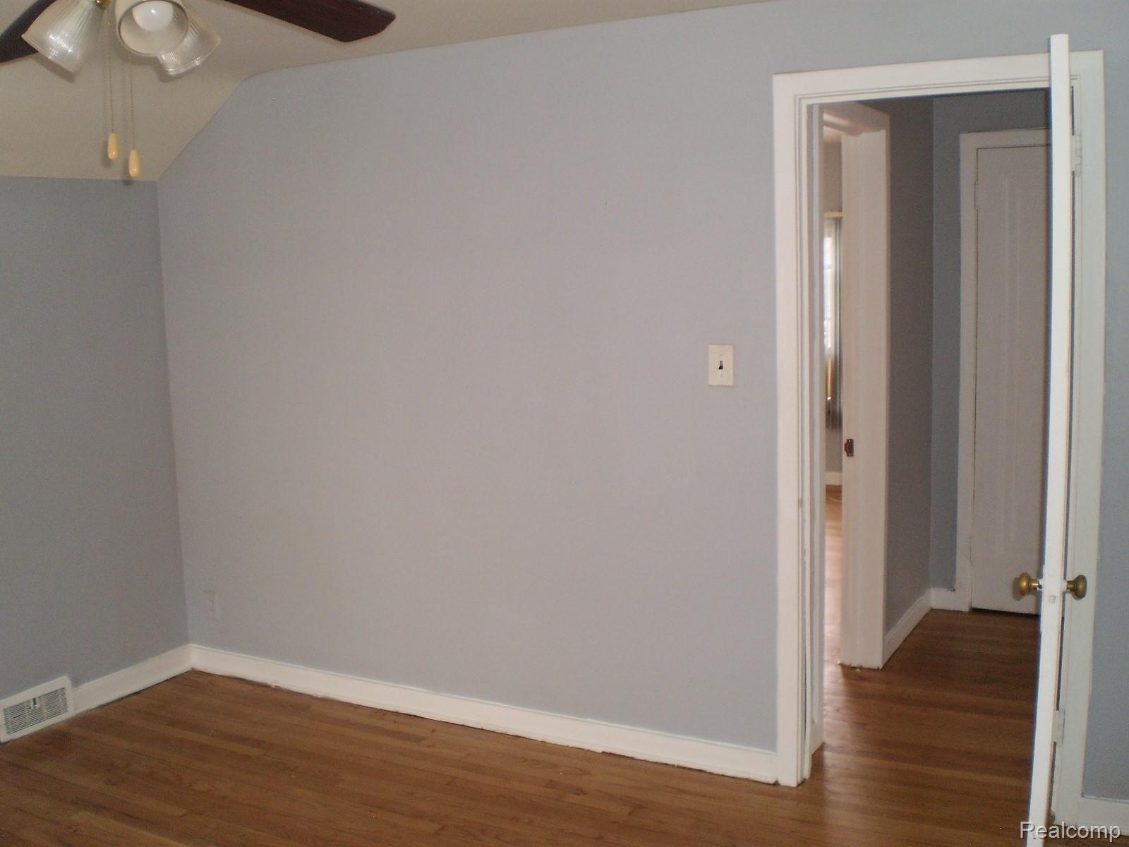 14351 Rutland Street Detroit, MI 48227 - Photo 22 of 24 P8011084.JPG