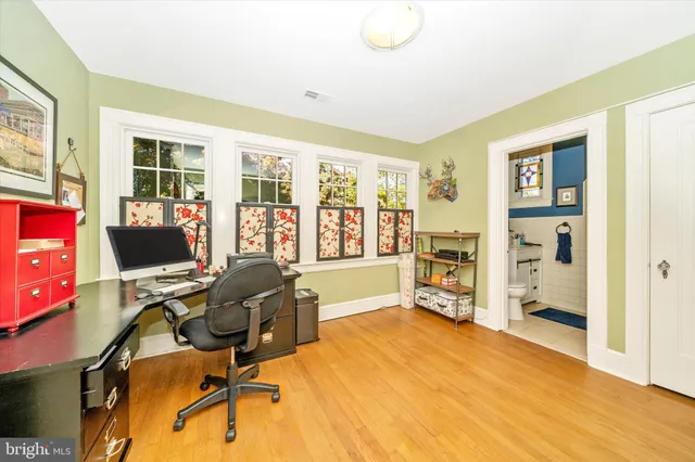 $1,495,000 | 3902 Aspen Street, Chevy Chase, MD 20815