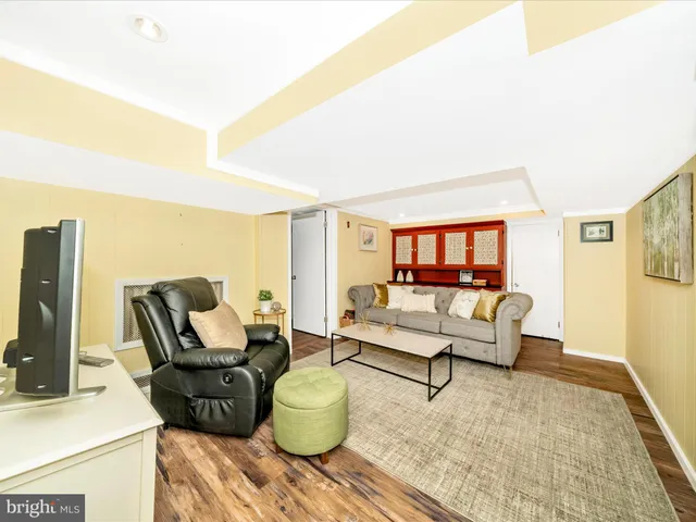 $1,495,000 | 3902 Aspen Street, Chevy Chase, MD 20815