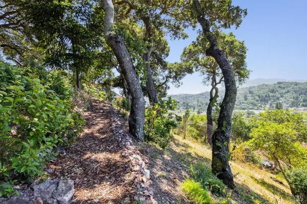 $1,895,000 | 180 El Cerrito Avenue, San Rafael, CA 94901