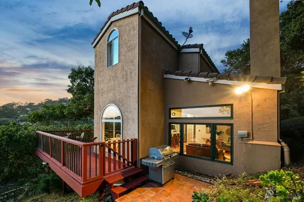 $1,895,000 | 180 El Cerrito Avenue, San Rafael, CA 94901