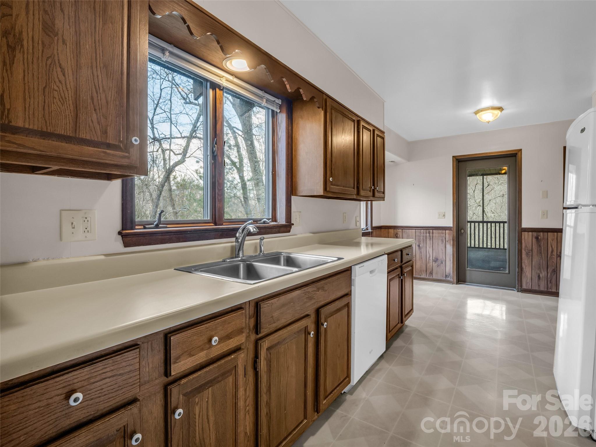 417 Ivy Road Black Mountain, NC 28711 - Photo 15 of 42