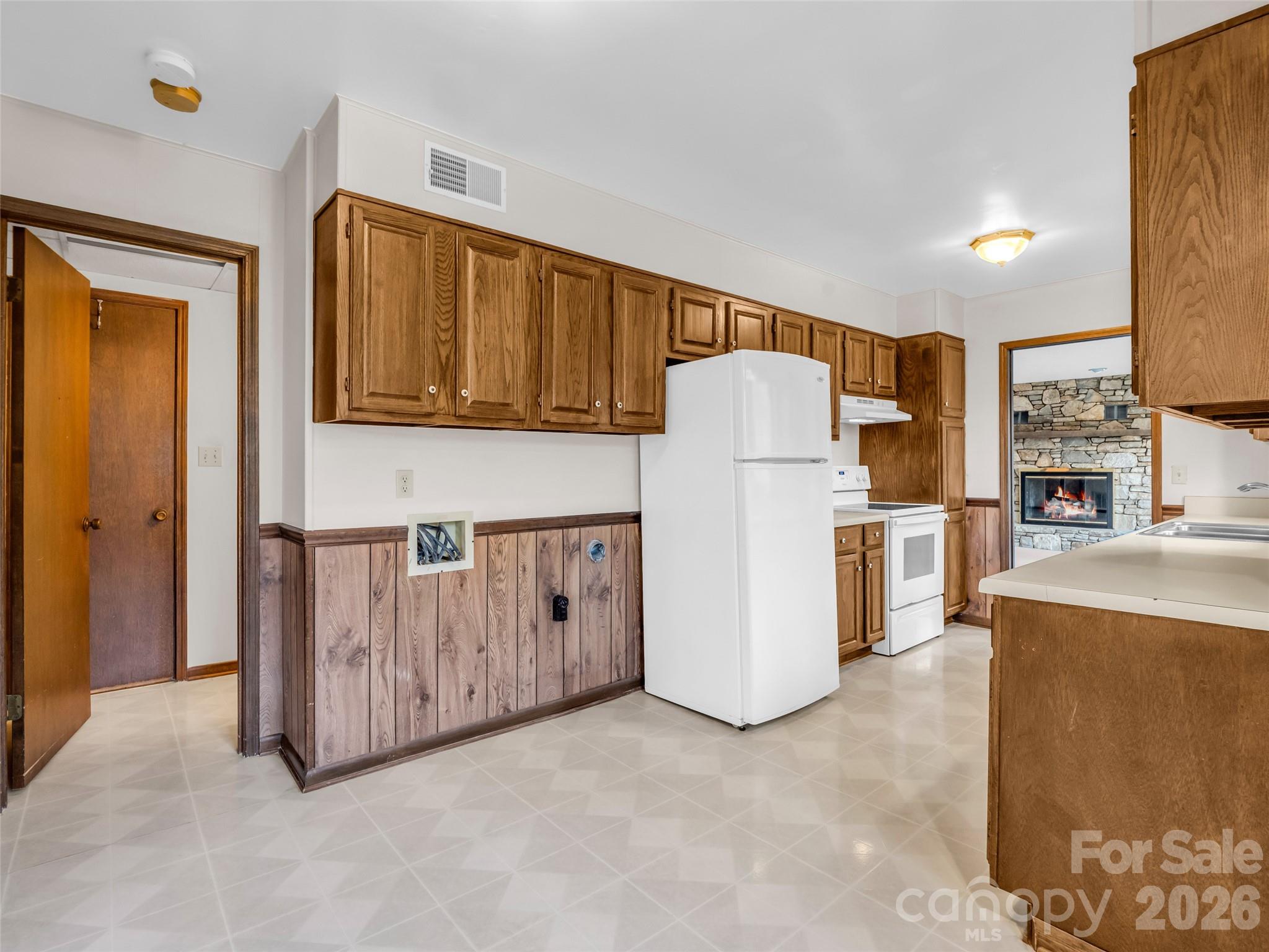 417 Ivy Road Black Mountain, NC 28711 - Photo 18 of 42