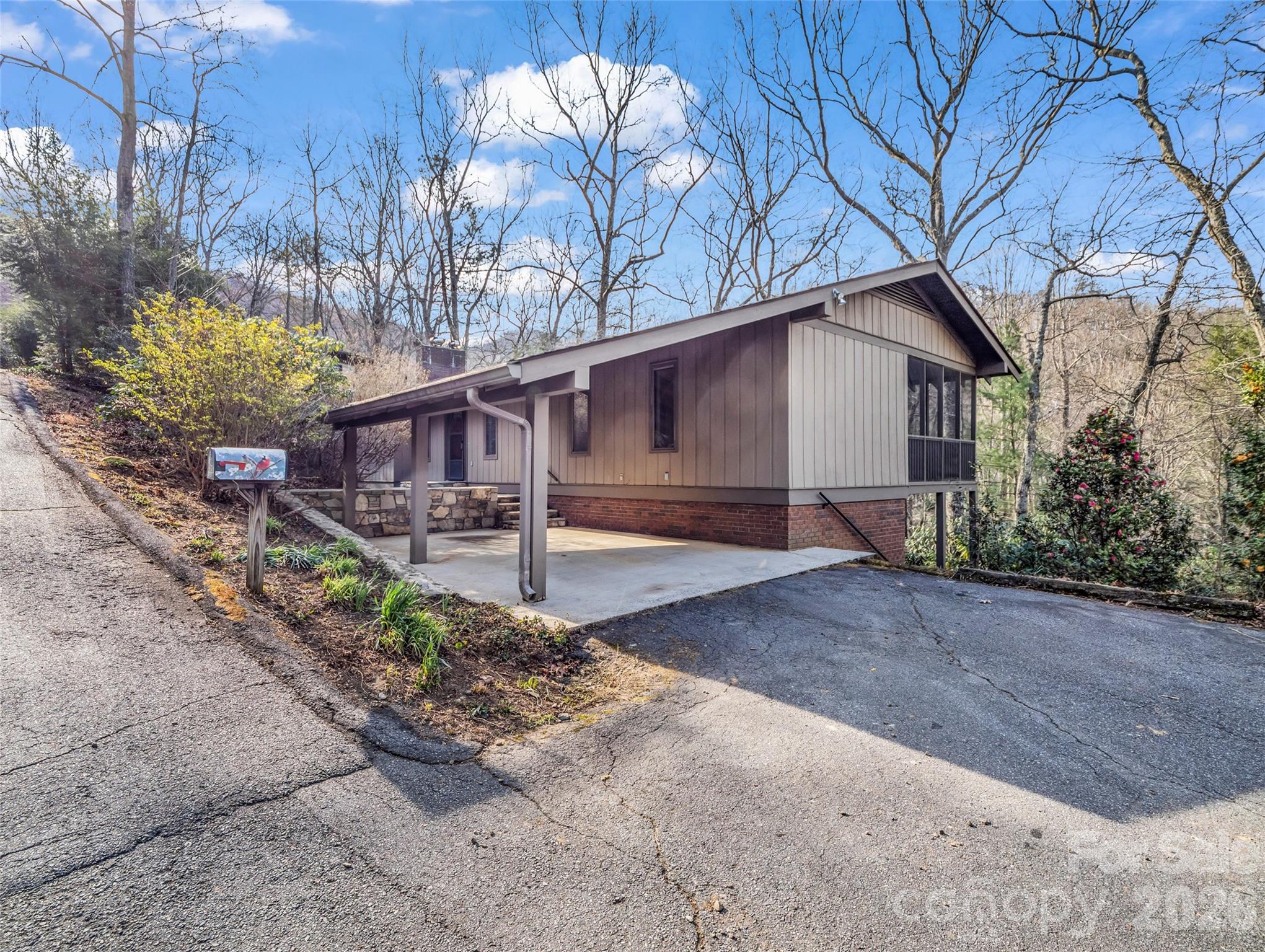 417 Ivy Road Black Mountain, NC 28711 - Photo 2 of 42